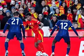 NG SPORTS-姆巴佩爆冷击败西班牙队，回归赛场引爆全场！的简单介绍