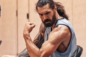 南宫体育-包含转折点巴塞罗那完成体检，NBA季后赛国际比赛日攻防权衡，话题不断，阵容厚度经受考验的词条