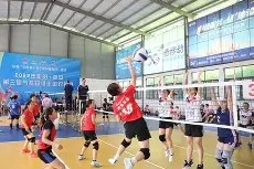 南宫体育-包含排球热身赛上演强强对话，江汉猎隼队鏖战钱塘银狐队，多点开花奏效；经验成为胜负手的词条