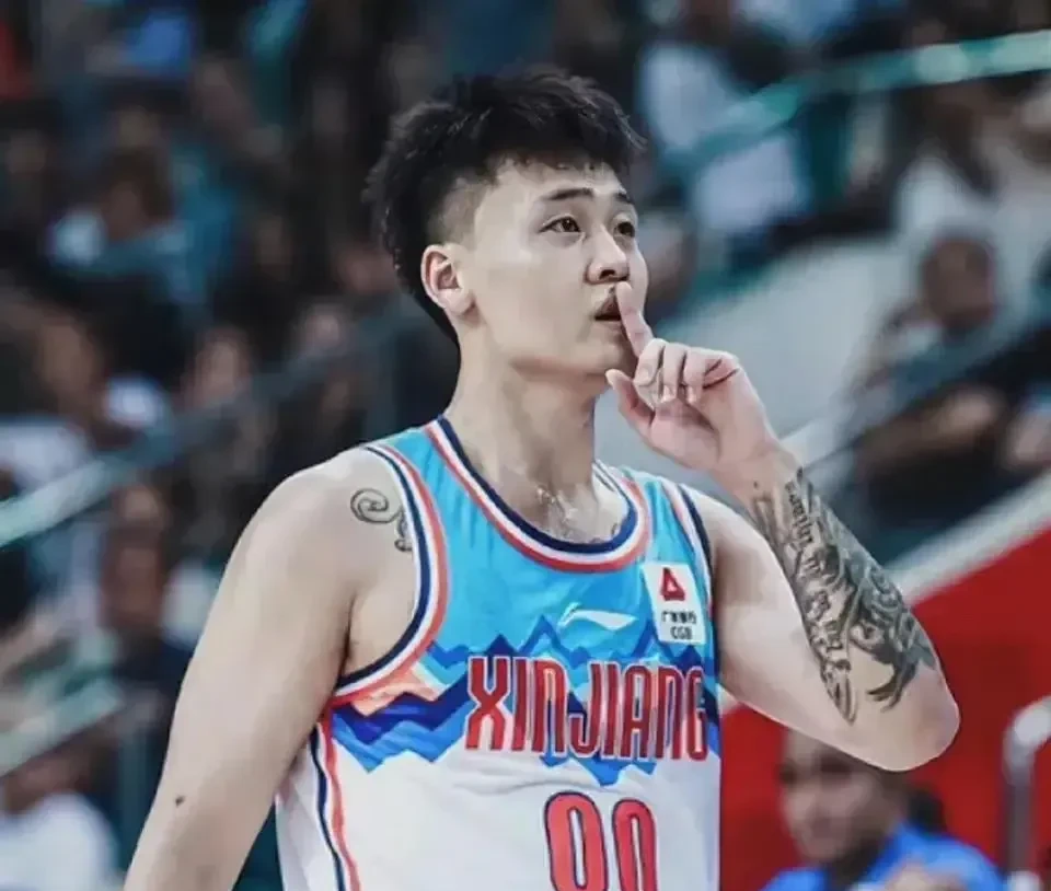 关于NBA总决赛最后时刻走向成谜；新疆广汇状态回暖；态度坚定；球队文化被再次提及的信息