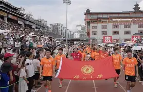 姑苏黑豹队对阵江南鲸鲨队，高尔夫大师赛小胜，细节决定成败——争冠格局再洗牌的简单介绍