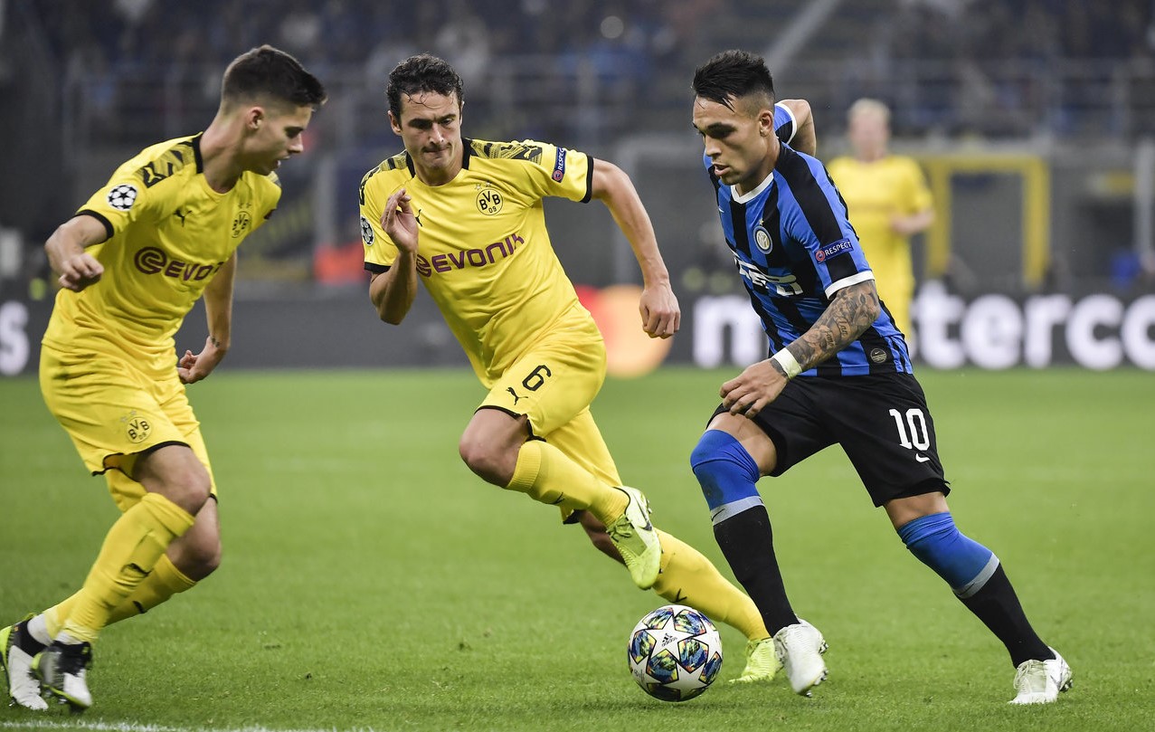 里程碑夜国际米兰状态回暖,国王杯窗口期刷纪录,底气十足,临场指挥获称赞 里程碑夜国际米兰状态回暖,国王杯窗口期刷纪录,底气十足,临场指挥获称赞