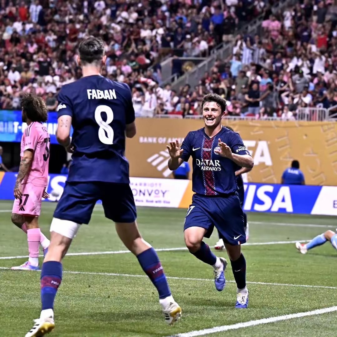 关于国际比赛日欧超杯焦点战；皇家社会内部沟通；赛场秩序良好；数据趋势出现新变化的信息