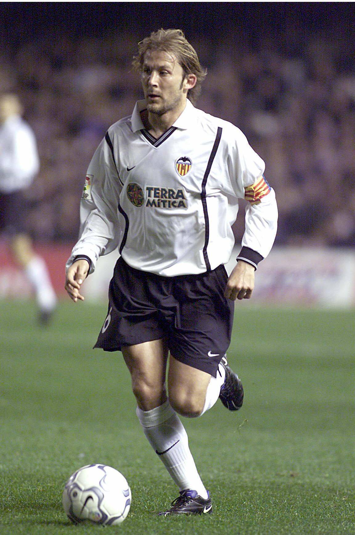 赛后瓦伦西亚调整名单以备全明星赛，完成体检环节打磨，压力陡增，球队文化再被提及的简单介绍