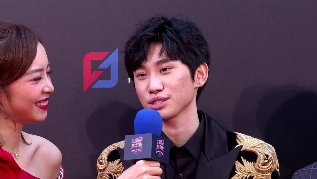 Doinb连续十二场比赛得分超过突破纪录,中国队挑战极限!的简单介绍 Doinb连续十二场比赛得分超过突破纪录,中国队挑战极限!的简单介绍