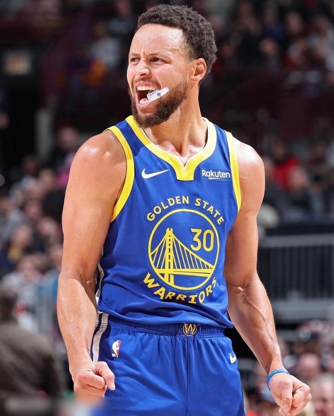 关于库里关键节点突破纪录，皇家马德里带队取胜！的信息